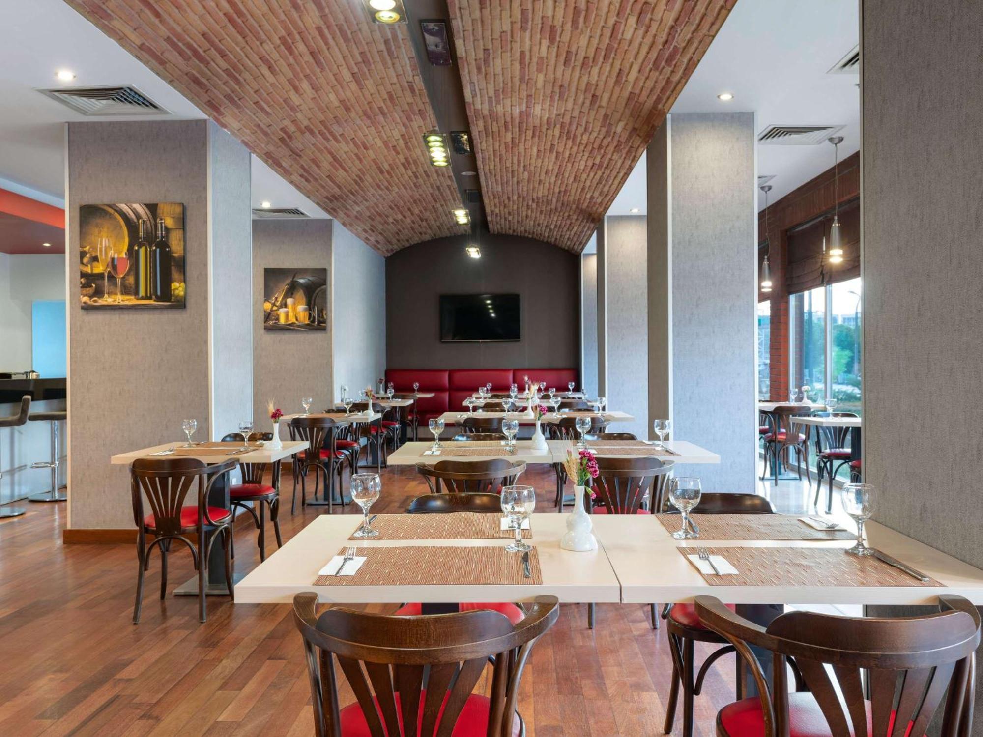 Ibis Eskişehir Zewnętrze zdjęcie